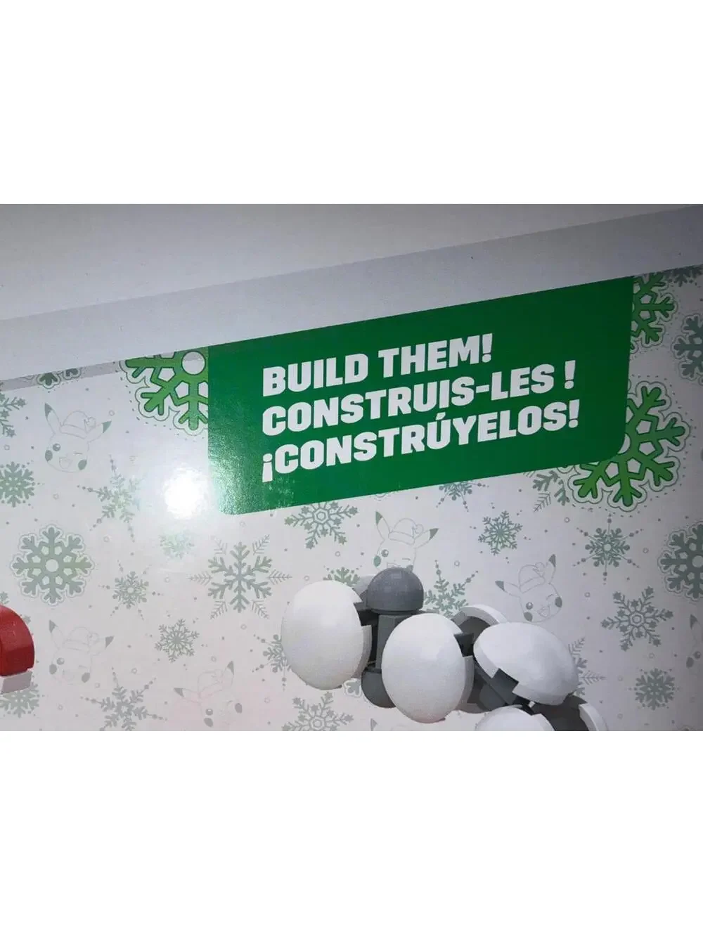 Pokemon MEGA Holiday Train Building Set Pikachu Charmander Bulbasaur Squirtle